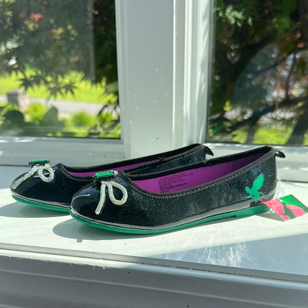 Wicked Girl’s Elphaba Ballet Flats with Rhinestone Bow